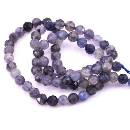 Kaufen Sie Perlen in Deutschland Facettierte runde Perlen aus natürlichem Iolith 4 mm – Loch: 0.7 mm (1 Strang – 38 cm)